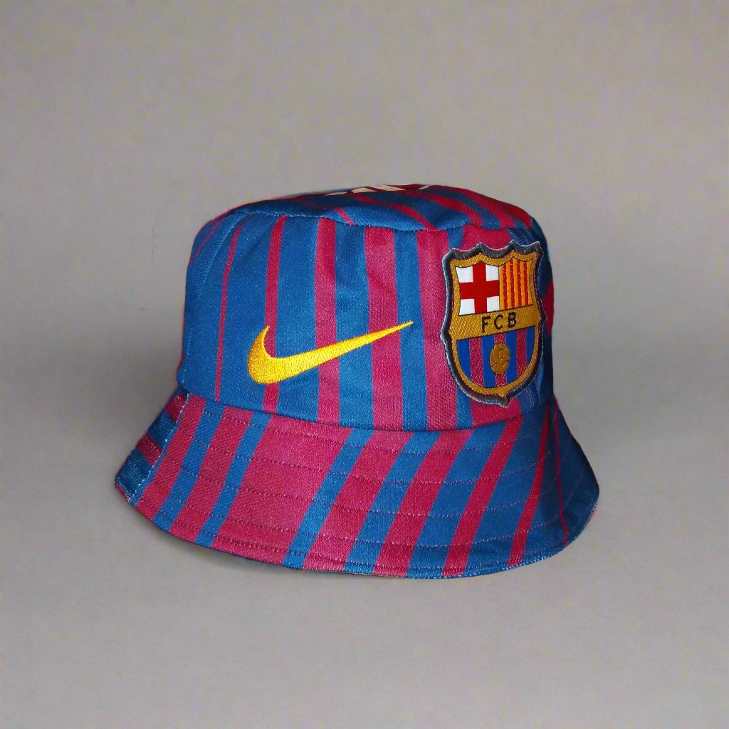 Barcelona 2017 18 Football Bucket Hat Nike L Excellent SHIRTS V SKINS