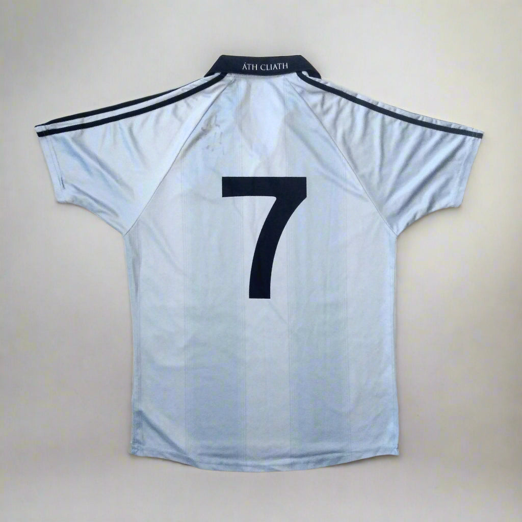 Dublin GAA  Home  Jersey  2010 / 11  O'Neills  Player Issue   Unisex Adults  Tight Fit     Vodafone  SVS1946  