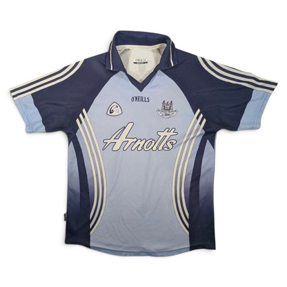 Dublin GAA Jersey by O'Neills from 2007

Sponsor: Arnotts