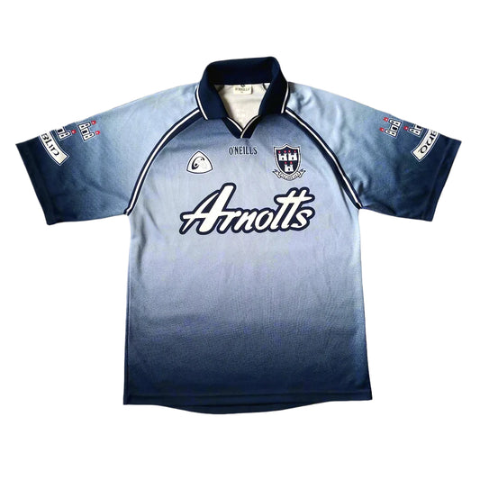 Dublin GAA  Short Sleeve  Home  Jersey  2002 / 03  O'Neills     Unisex Adults       Arnotts  Dublin GAA Gaelic football Hurling Leinster All Ireland Croke Park   SHIRTS V SKINS   