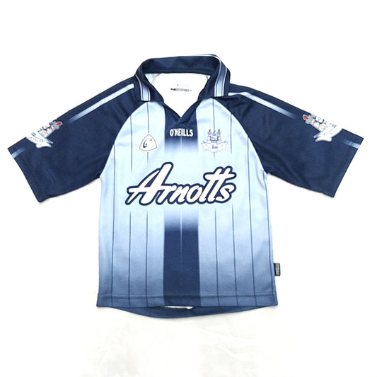 Dublin GAA  Short Sleeve  Home  Jersey  2004 / 05  O'Neills     Kids       Arnotts  Dublin GAA Gaelic football Hurling Leinster All Ireland Croke Park   SHIRTS V SKINS   
