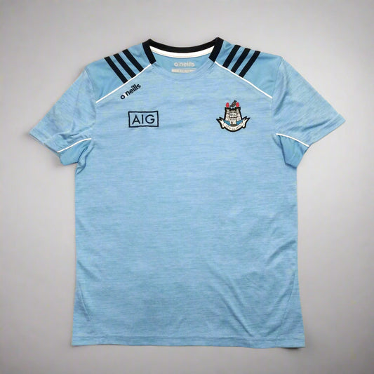 Dublin GAA  Short Sleeve  Training  Jersey  2017 / 18  O'Neills     Teens       AIG  Dublin GAA Gaelic football Hurling Leinster All Ireland Croke Park   SHIRTS V SKINS   