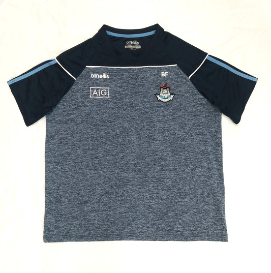 Dublin GAA  Short Sleeve  Training  Jersey  2018 / 19  O'Neills  Brian Fenton   Unisex Adults     BF  AIG  Dublin GAA Gaelic football Hurling Leinster All Ireland Croke Park   SHIRTS V SKINS   