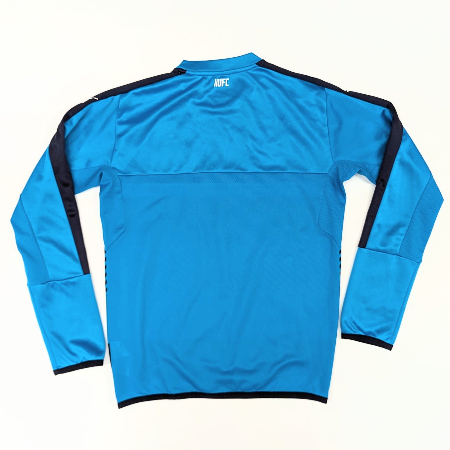Newcastle United 2016 / 17 Football Sweatshirt Puma (S)   [Very Good]