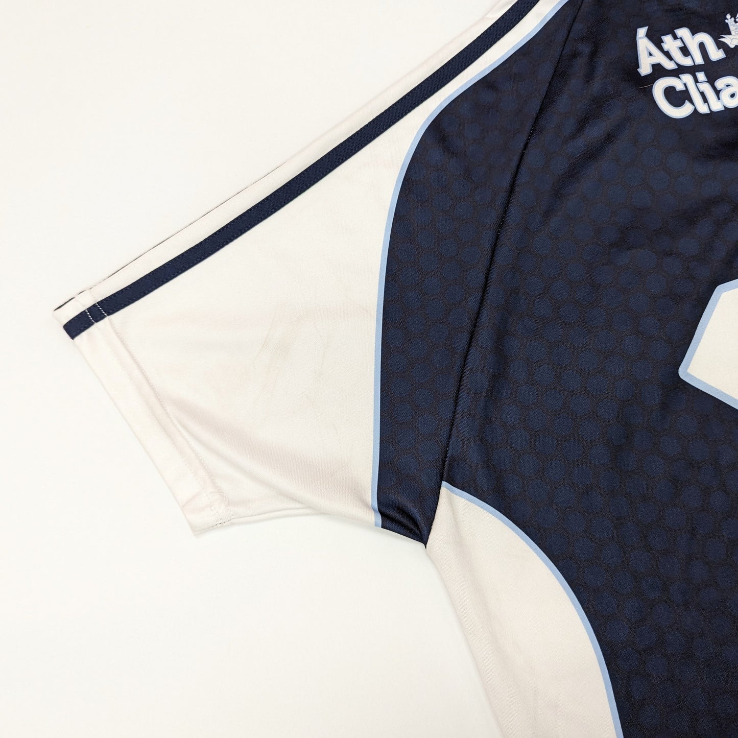 Dublin 2013 / 14 GAA Jersey O'Neills (M) Player Issue #11 [Fair]