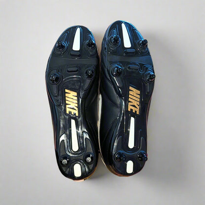 Tiempo  Natural III SG 2010 Footwear Football Boots Nike (UK 12)   [Excellent]