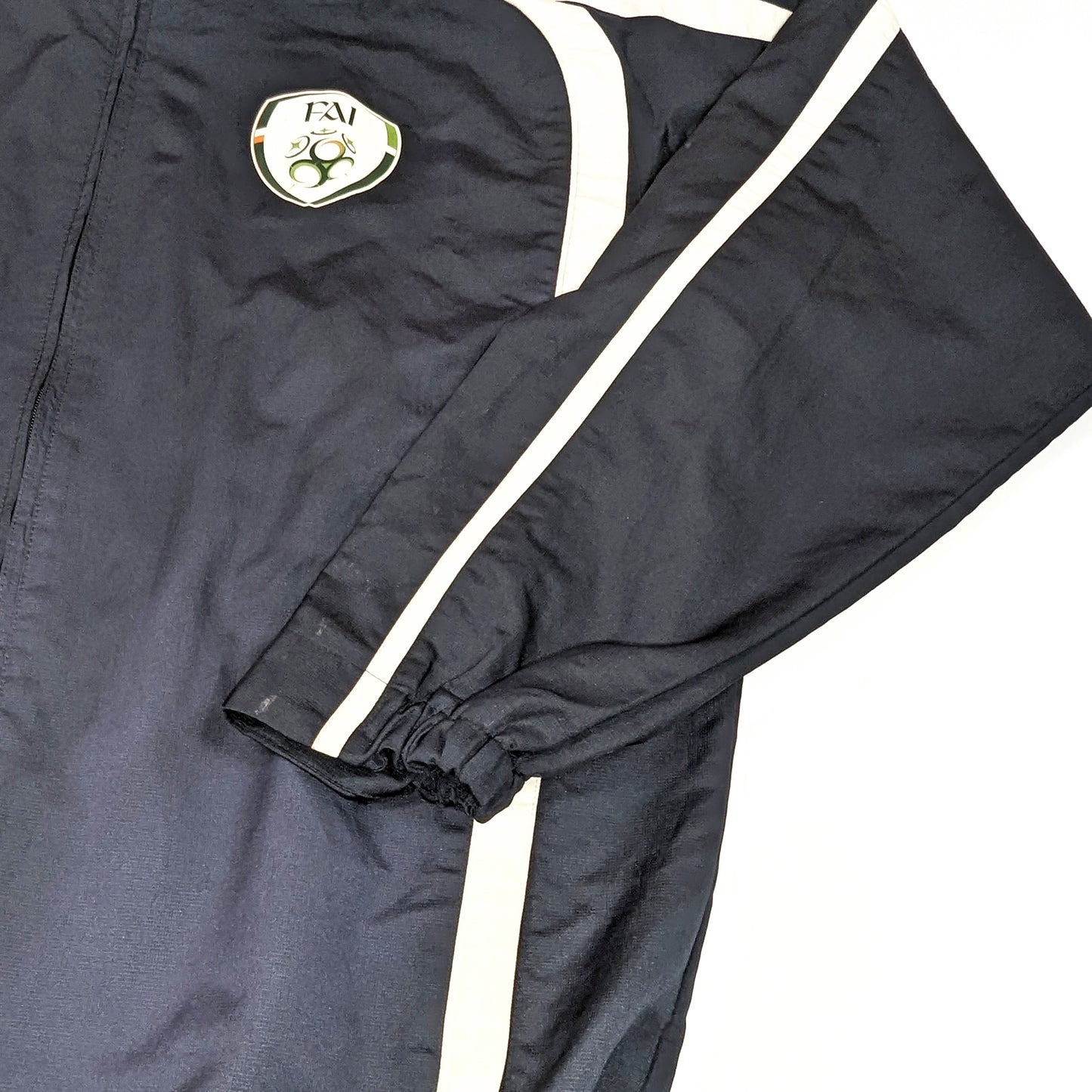 Republic of Ireland Umbro Football Jacket 2007 / 08 (L) [Very Good]