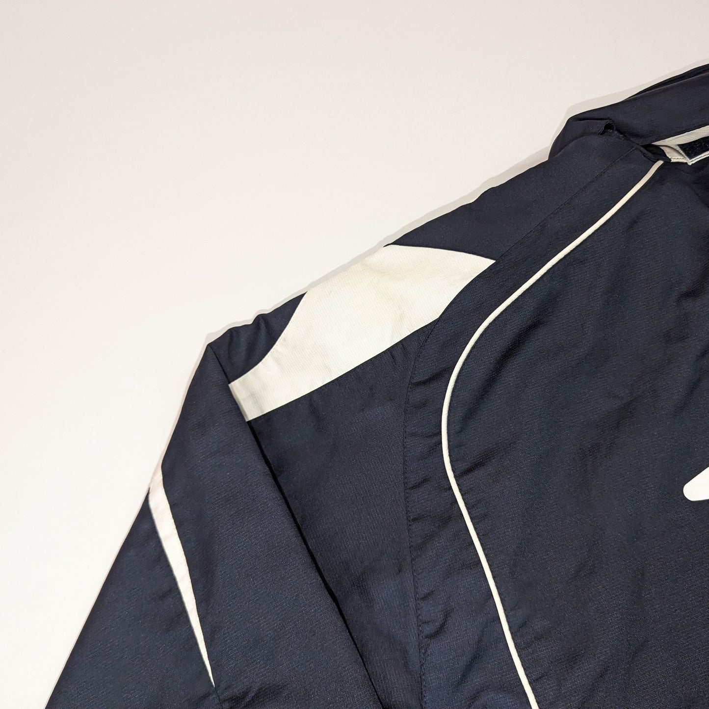 Republic of Ireland Umbro Football Jacket 2007 / 08 (L) [Very Good]