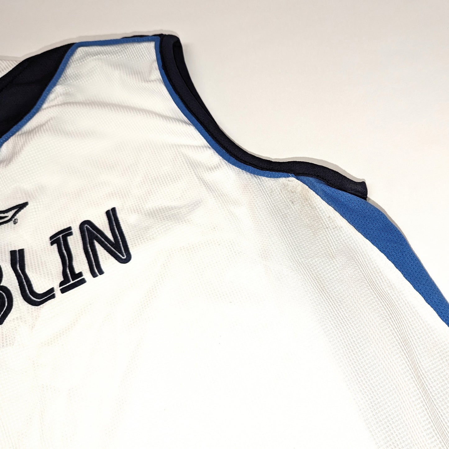Dublin Umbro GAA Jersey 2003 / 04 (L) [Good]