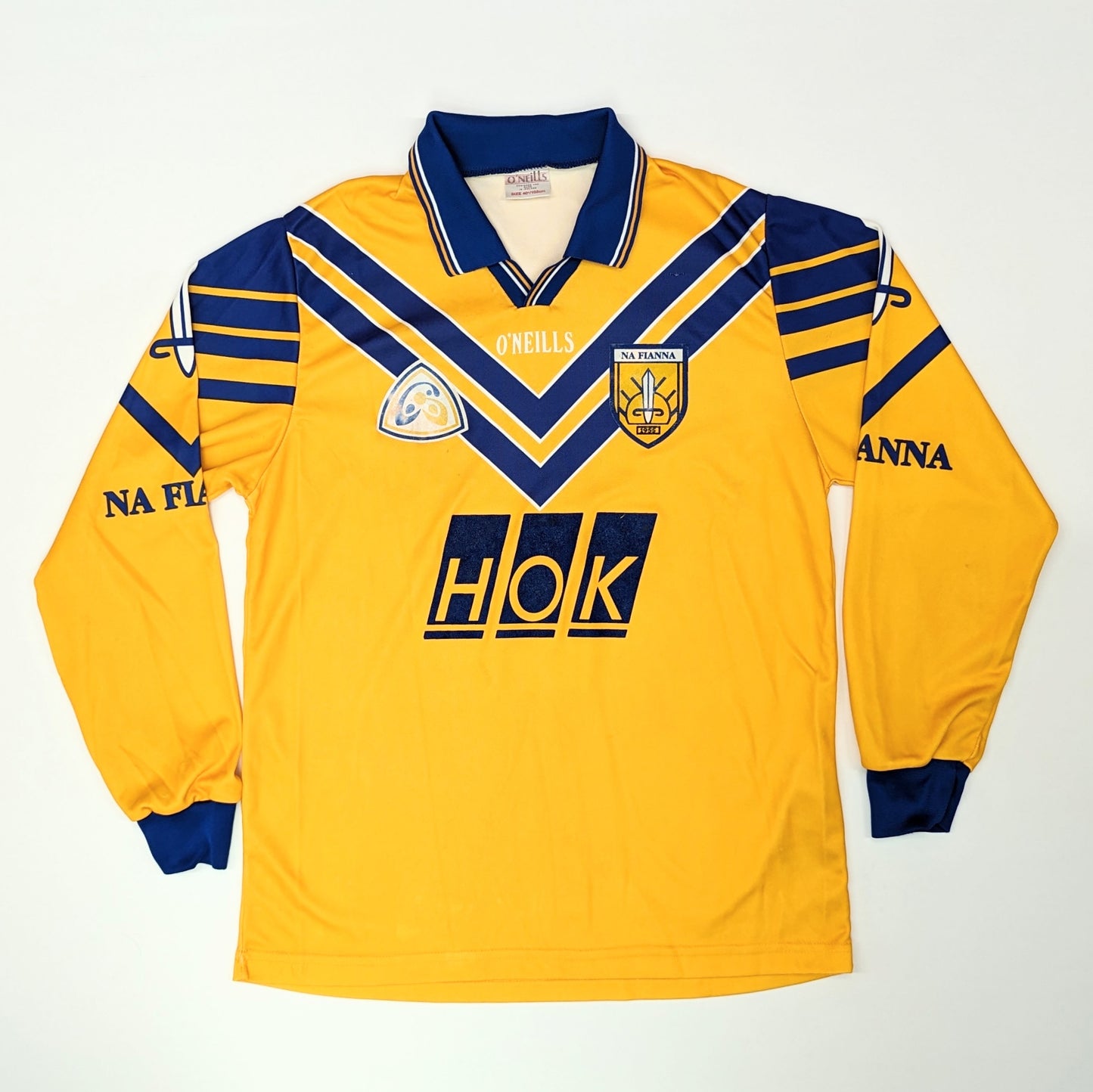 Na Fianna  O'Neills GAA Jersey 2001 / 02 (M) [Average]