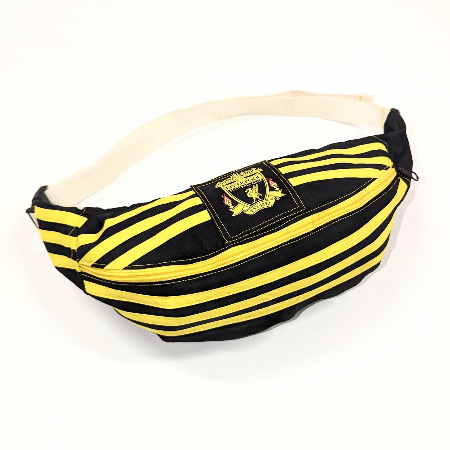 Liverpool adidas Football Bum Bag 2010 / 11 [Good]