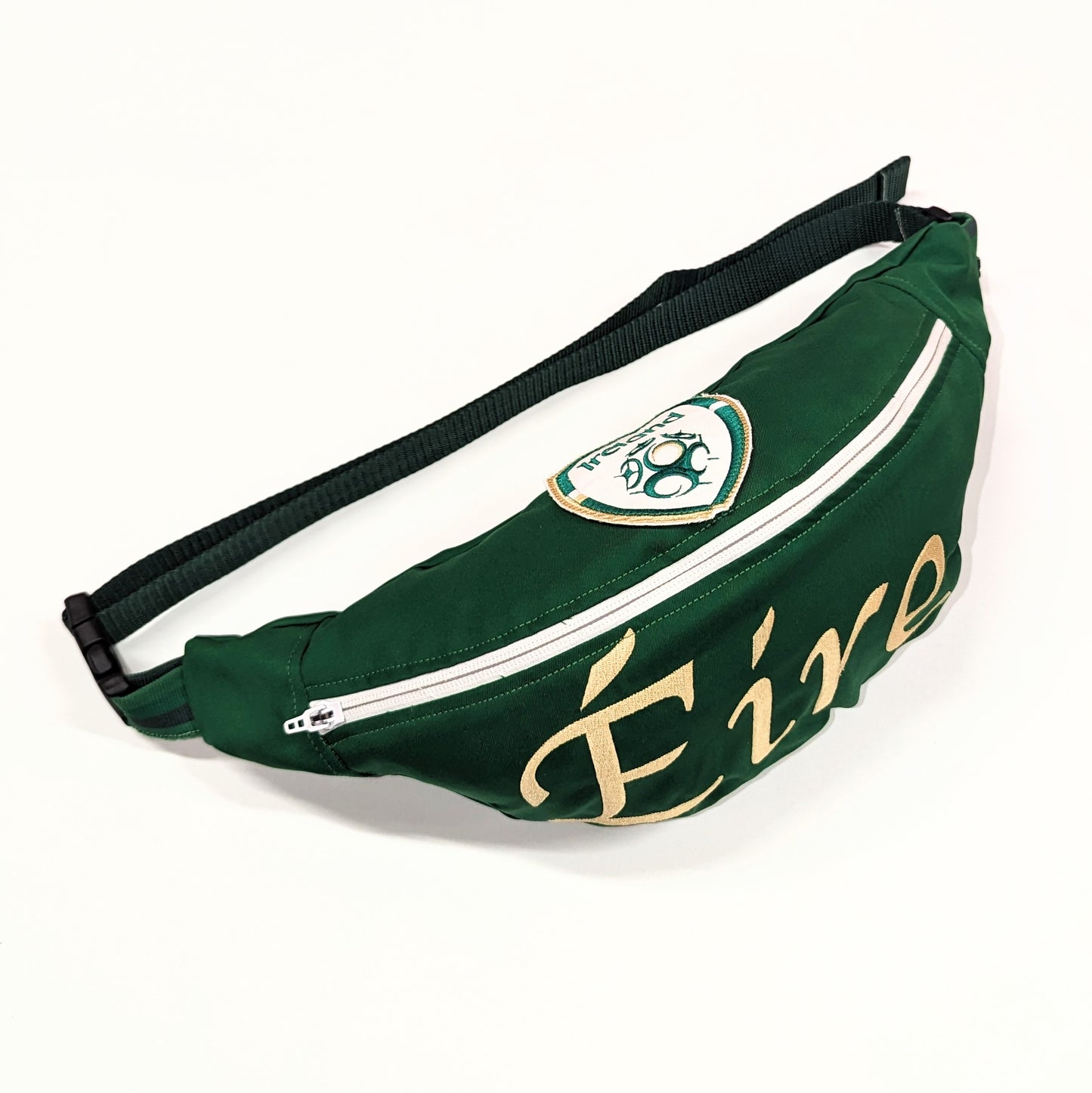 republic of ireland bum bag 2011 / 12  umbro upcycled svs2368