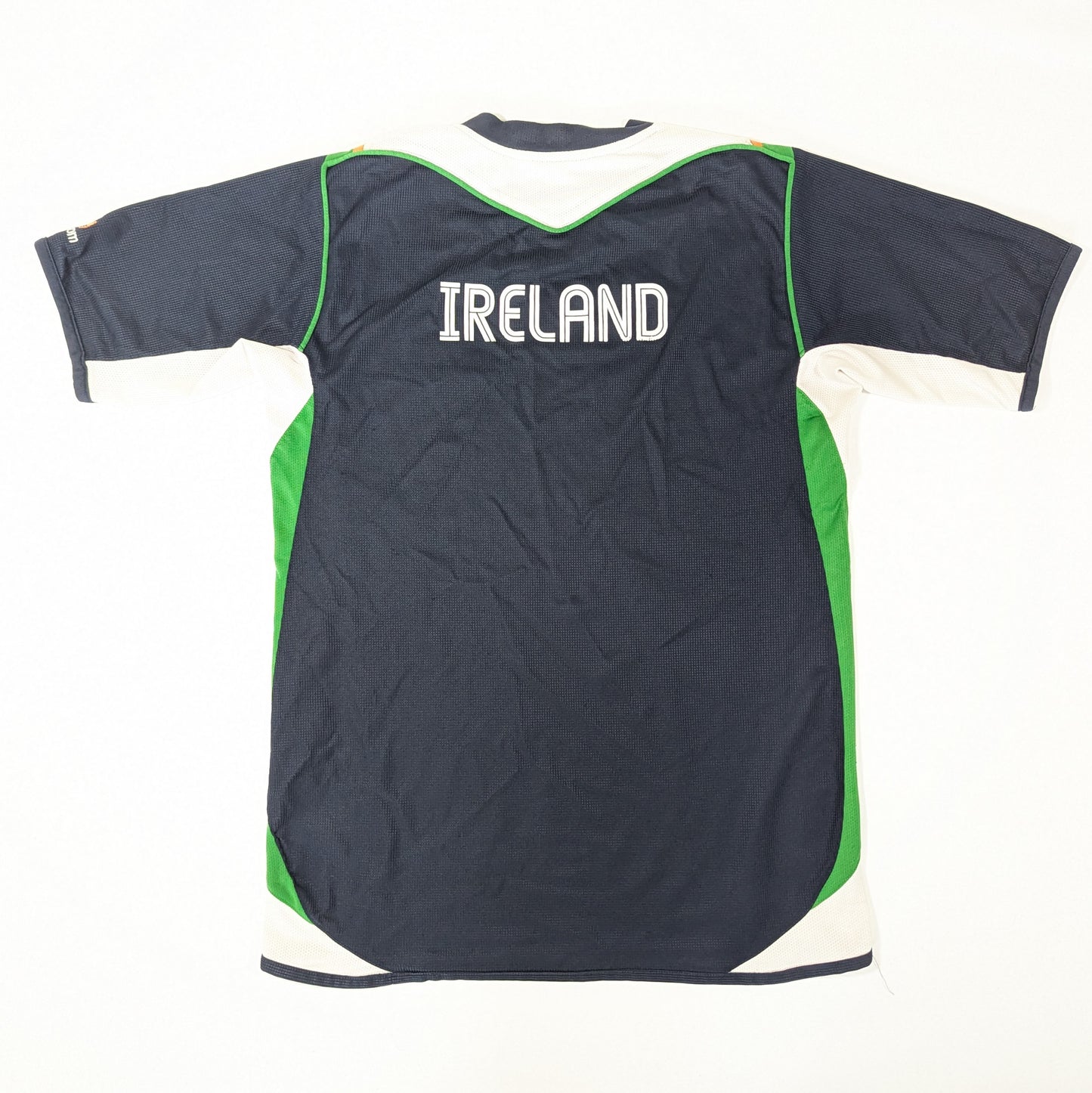 Republic of Ireland Umbro Football Jersey 2004 (S) [Fair]