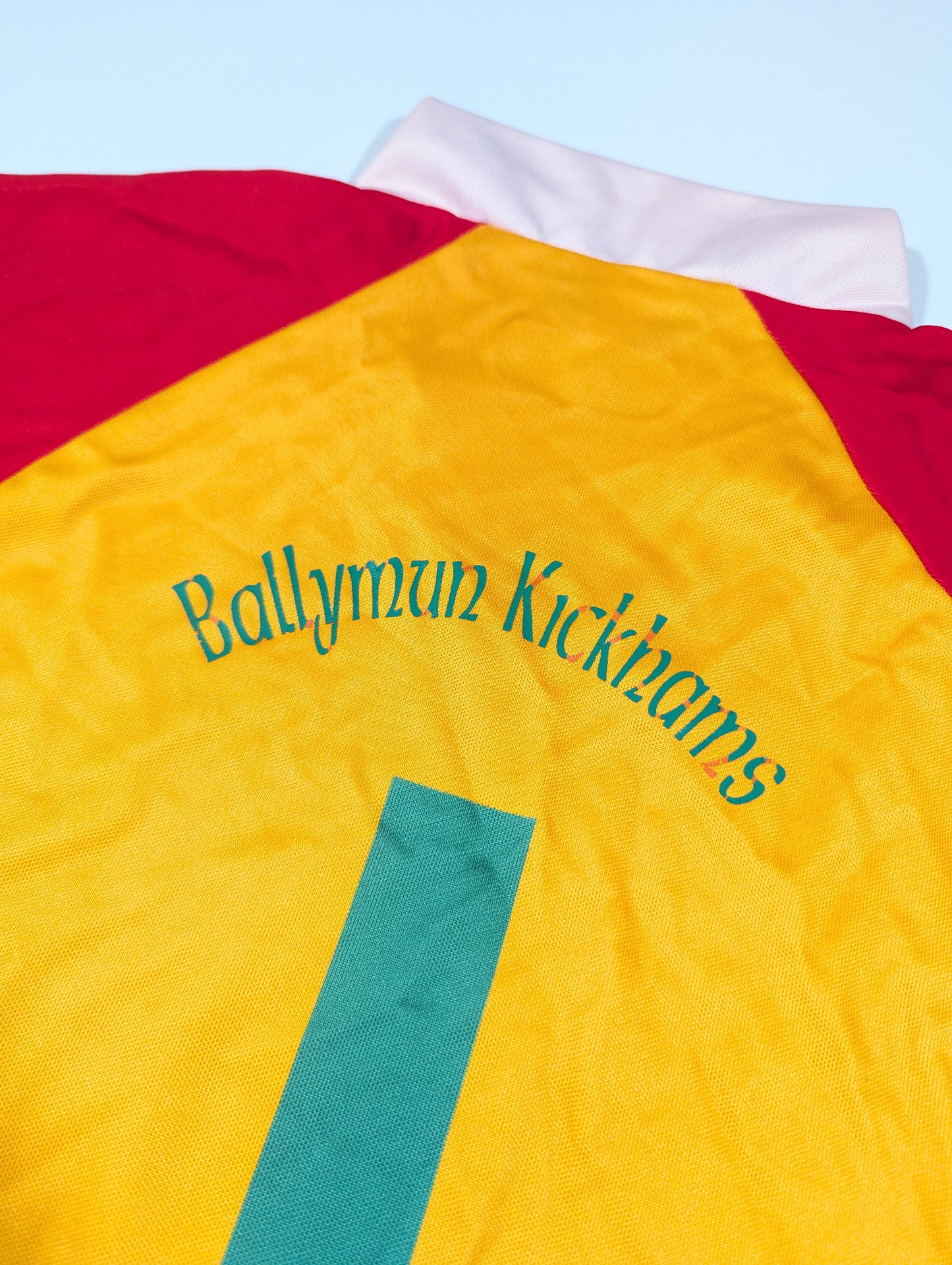 Ballymun Kickhams O'Neills GAA Jersey 2007 #1  (L) [Fair]