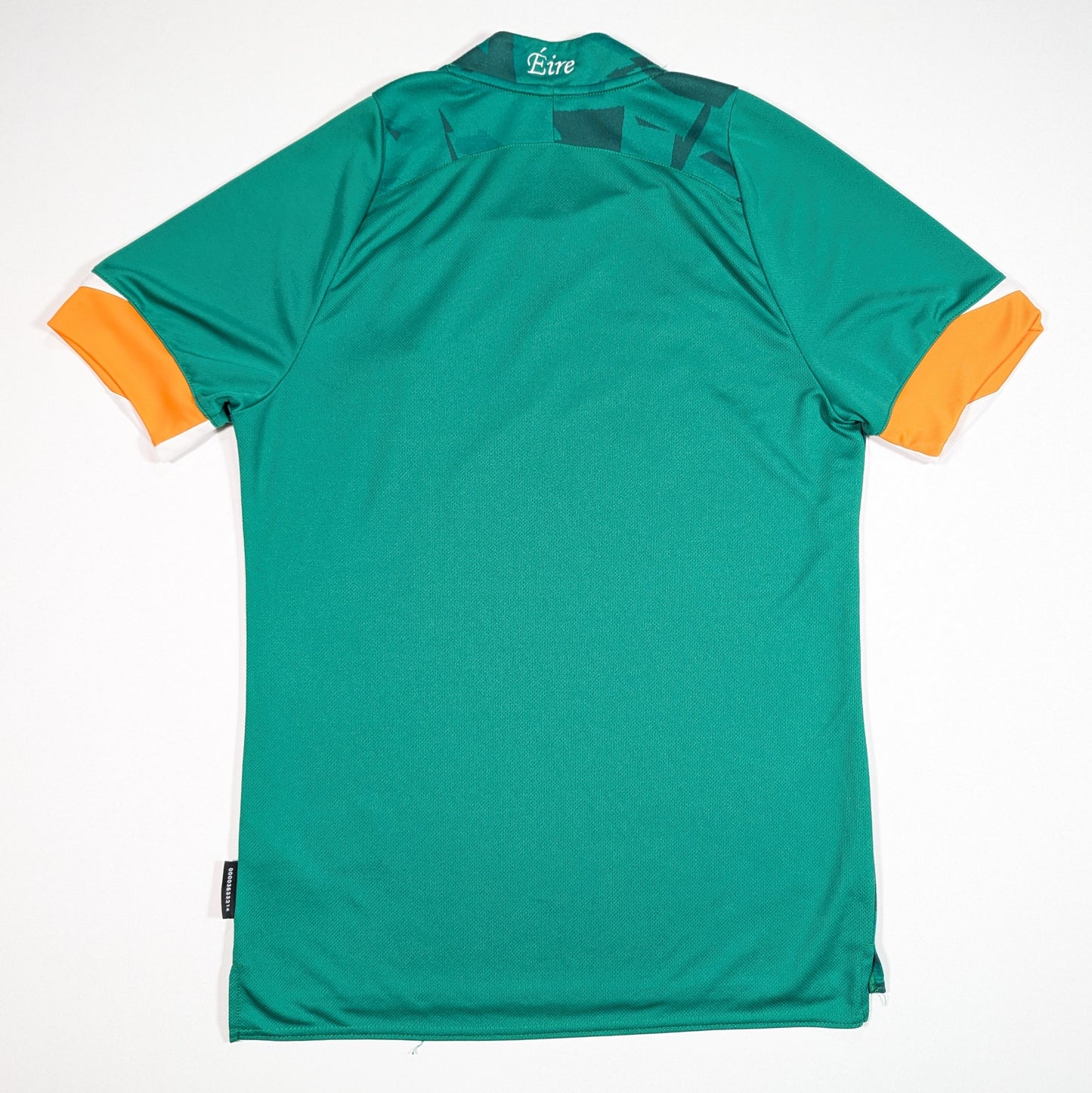 Republic of Ireland Umbro Football Jersey 2022 (S) [Good]