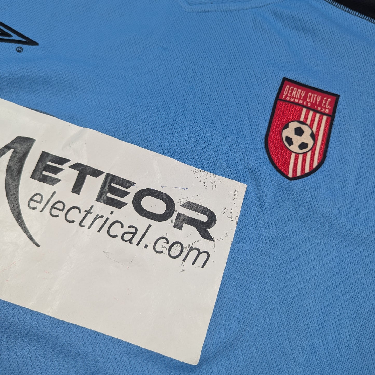 Derry City Umbro Football Jersey 2006 David Forde  #1  (XL) [Fair]