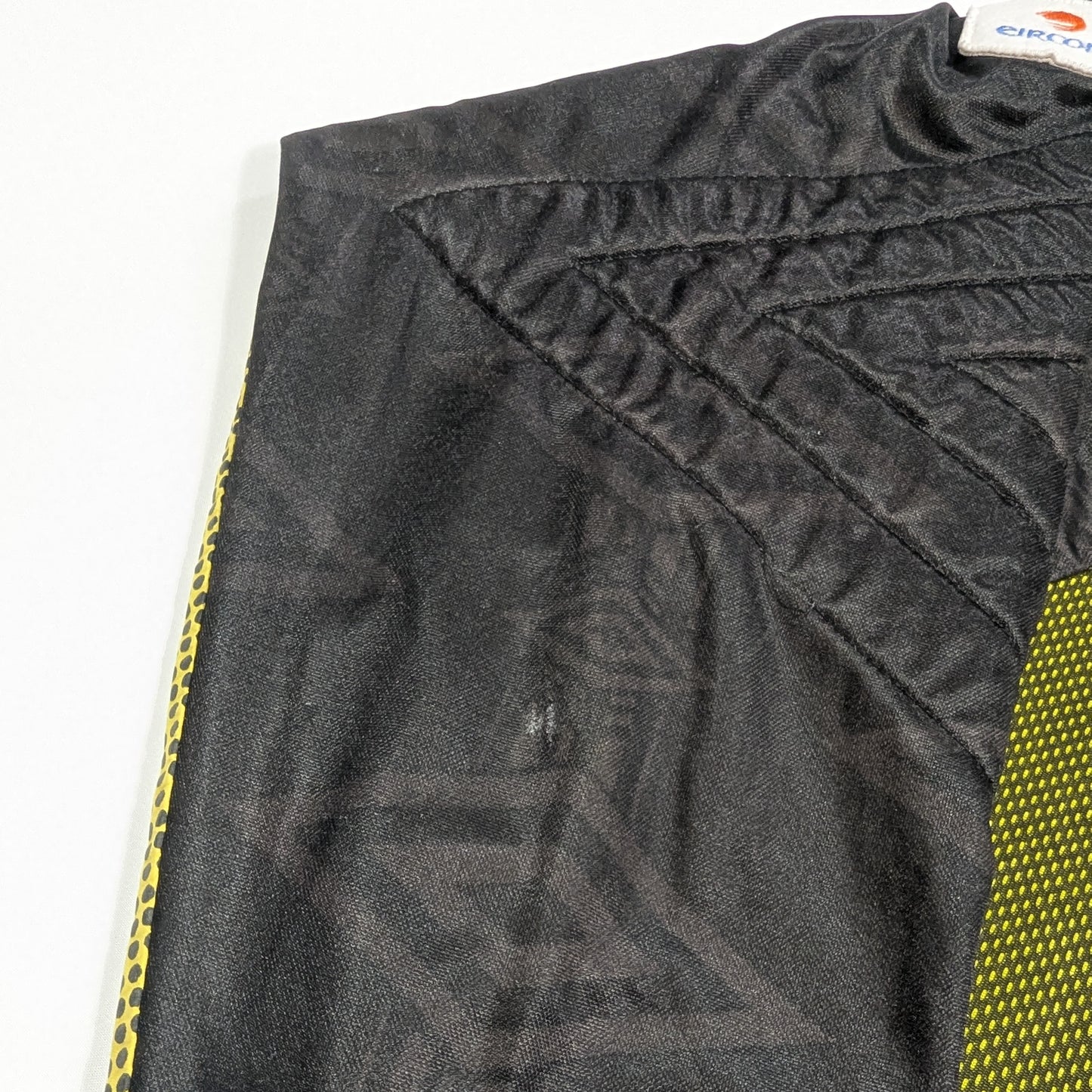 Home Farm Fingal Umbro Football Jersey 1999 #17  (XL) [Very Good]