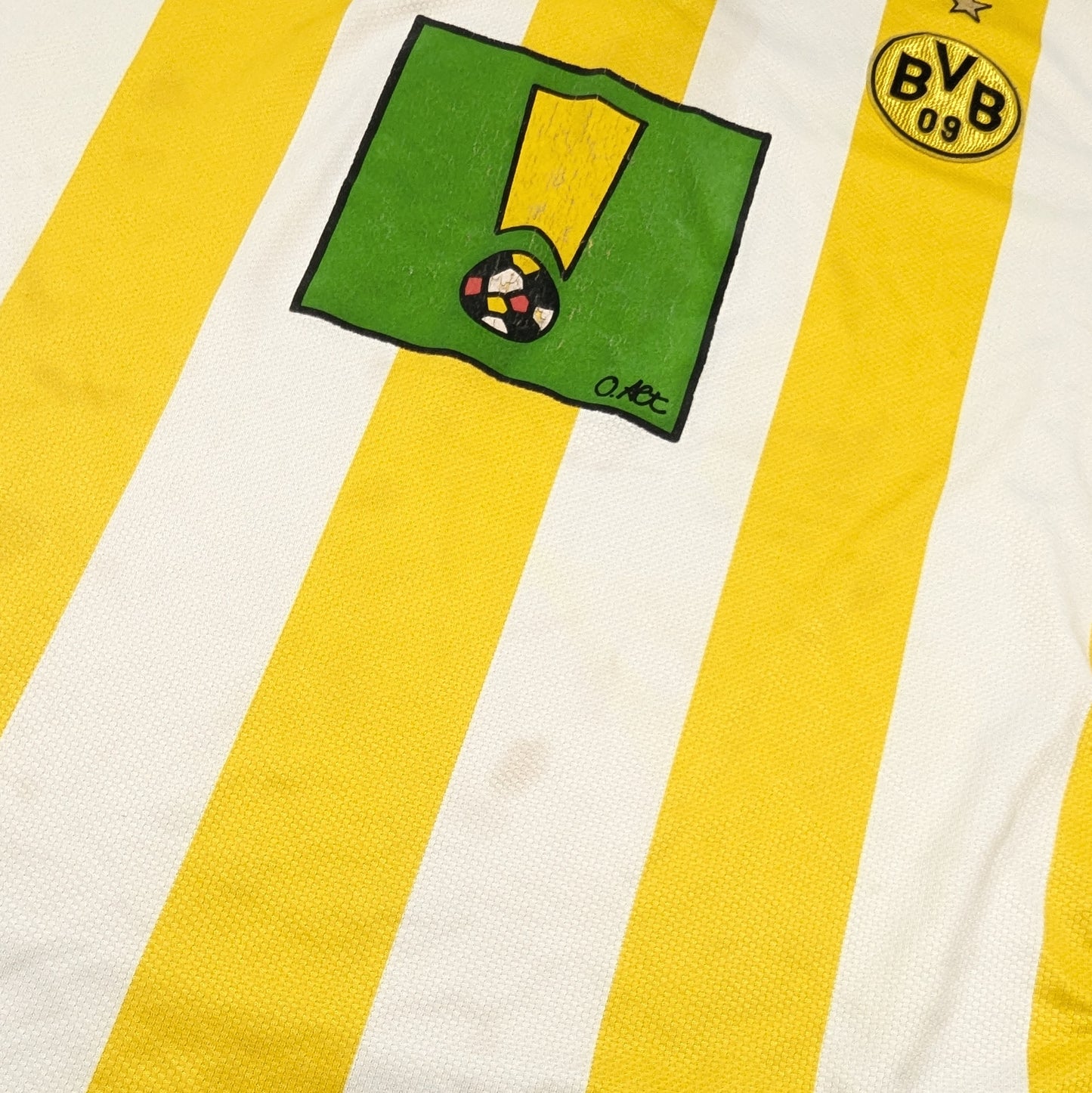 Borussia Dortmund Nike Football Jersey 2006 (M) [Fair]