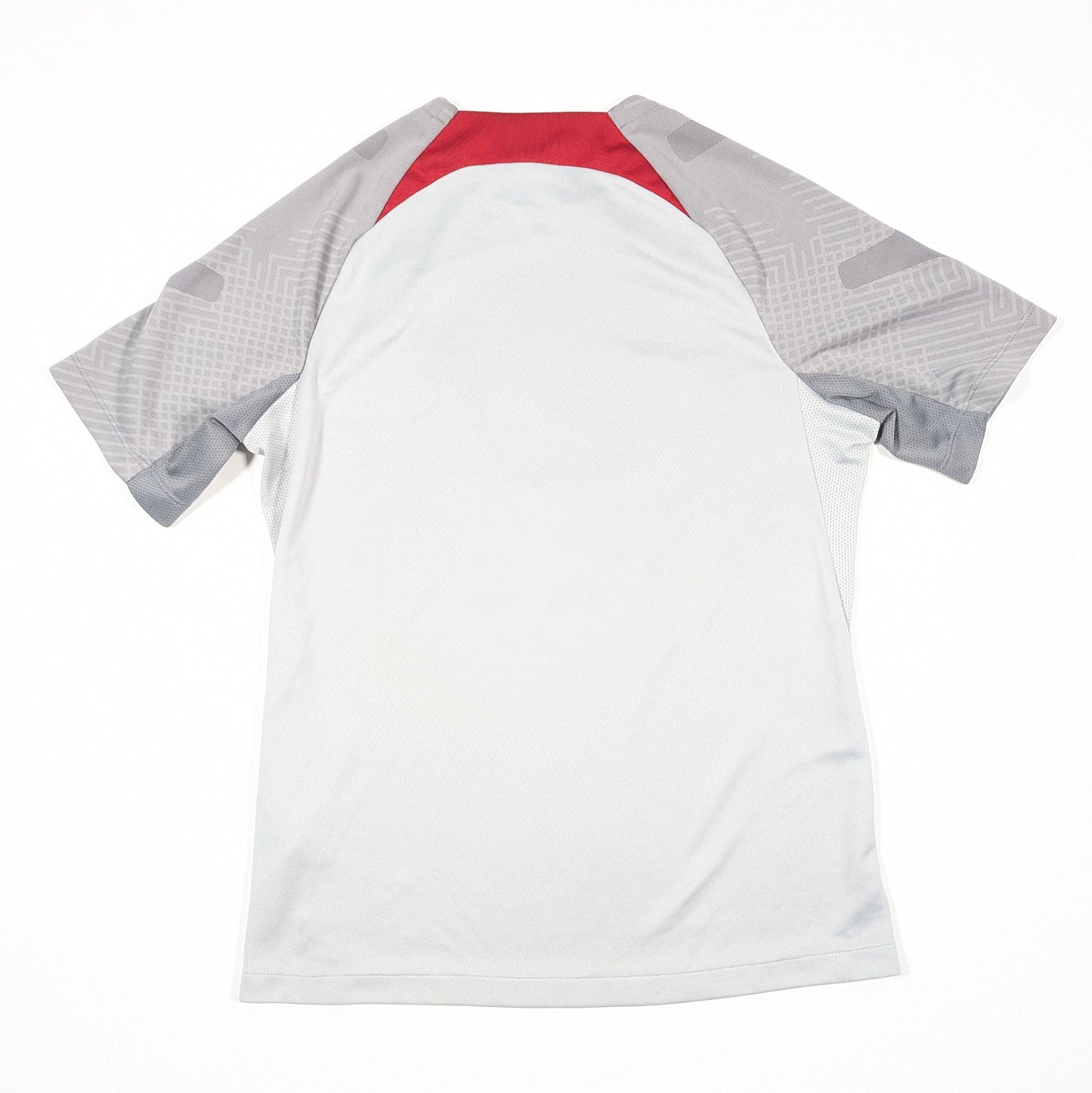 Liverpool Nike Football Jersey 2022 (12-13 Years) [Average]