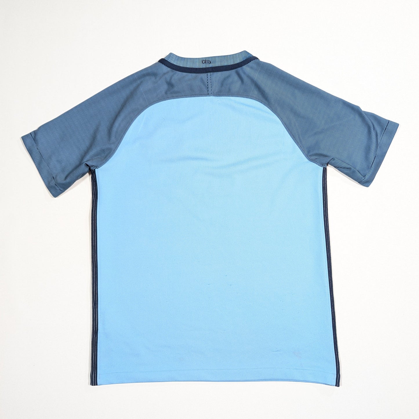 Manchester City Nike Football Jersey 2016 (12-13 Years) [Fair]