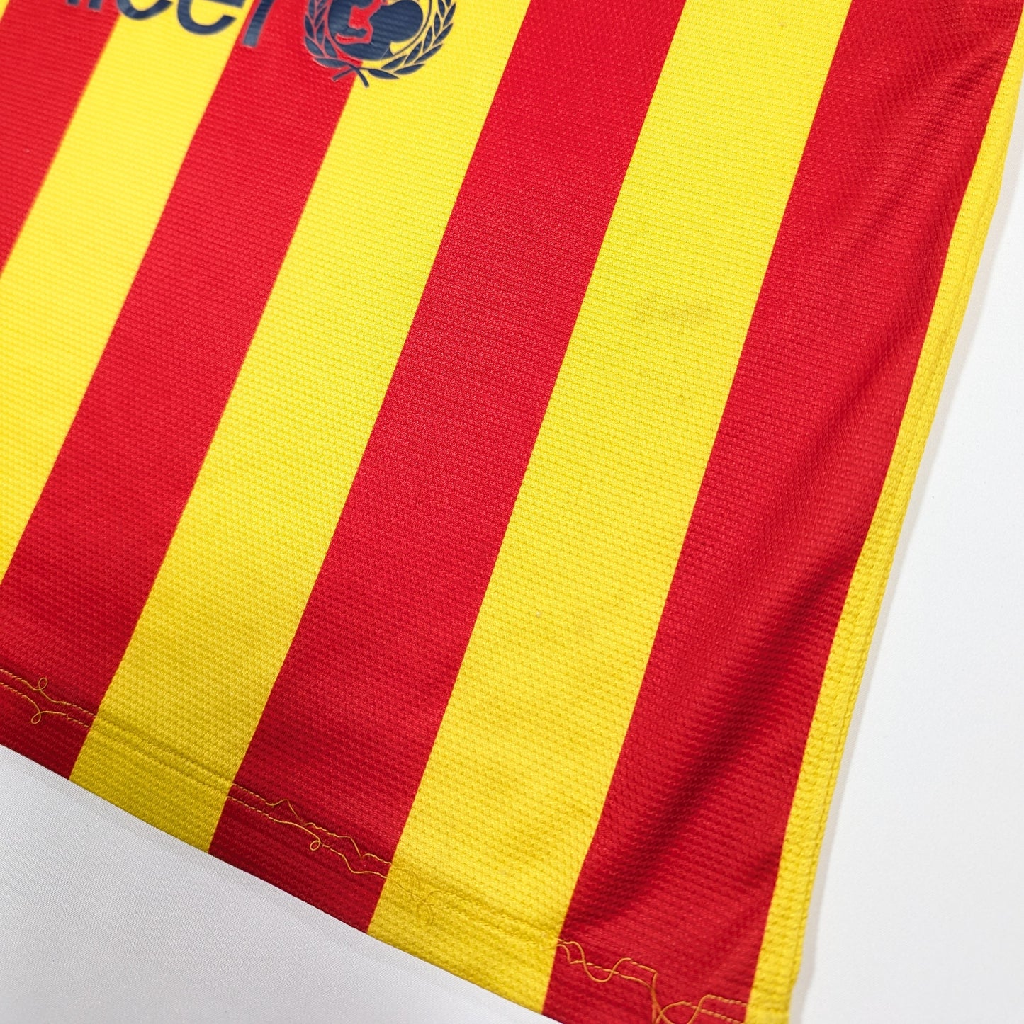 Barcelona Nike Football Jersey 2013 (L) [Fair]