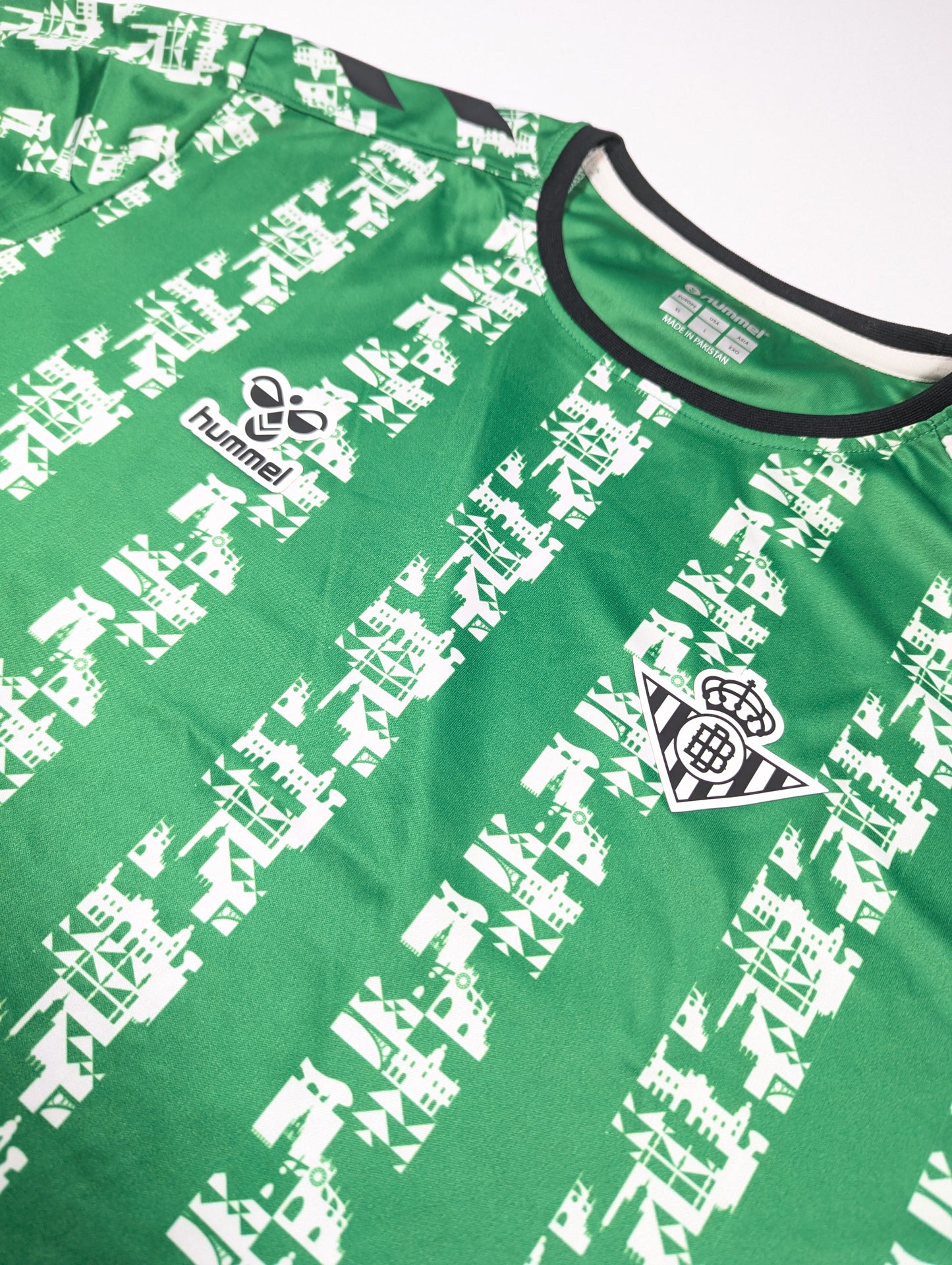 Real Betis Hummel Football Jersey 2024 (XL) [Excellent]