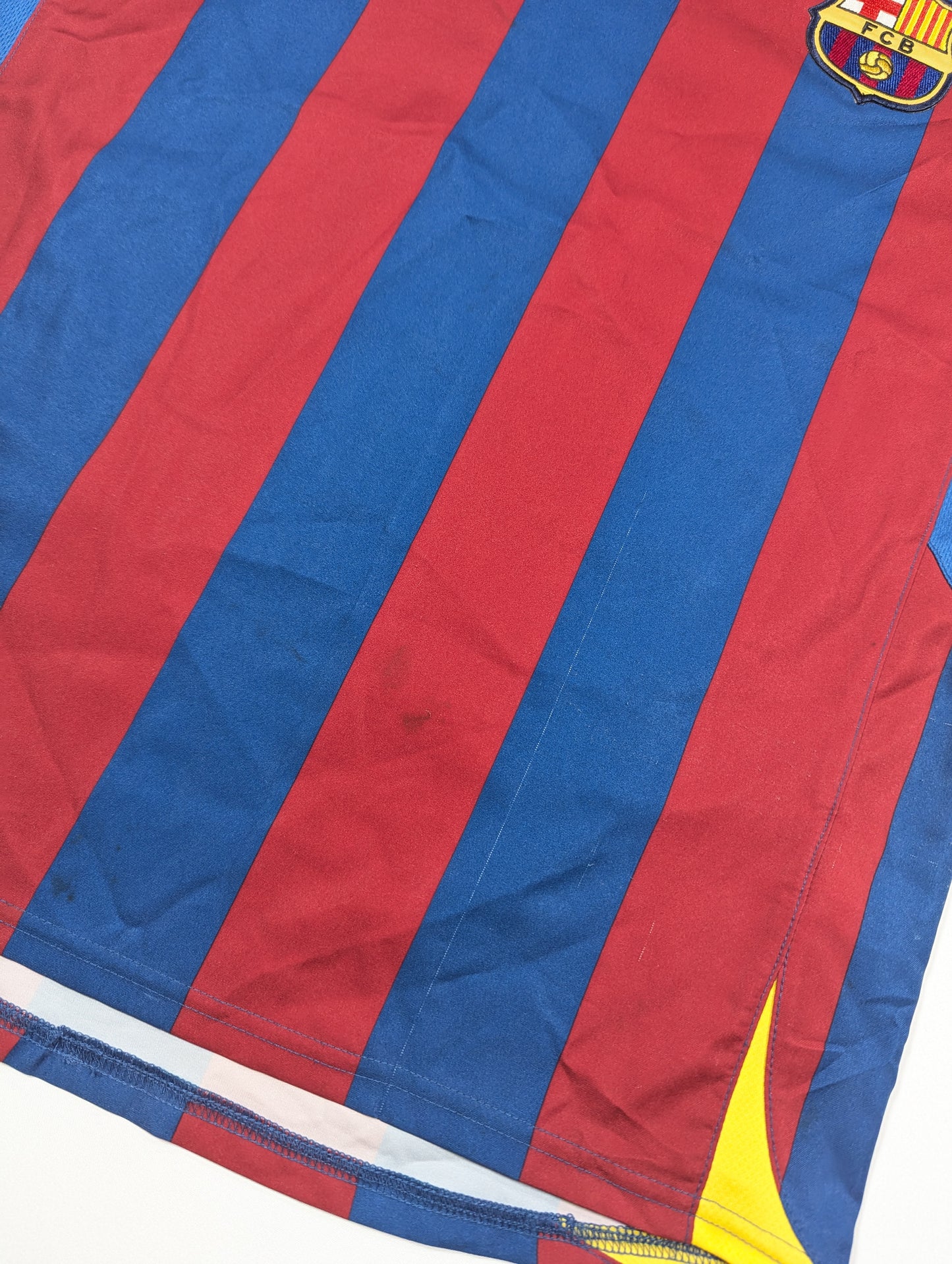 Barcelona Nike Football Jersey 2005 Ronaldinho  #10  (S) [Fair]