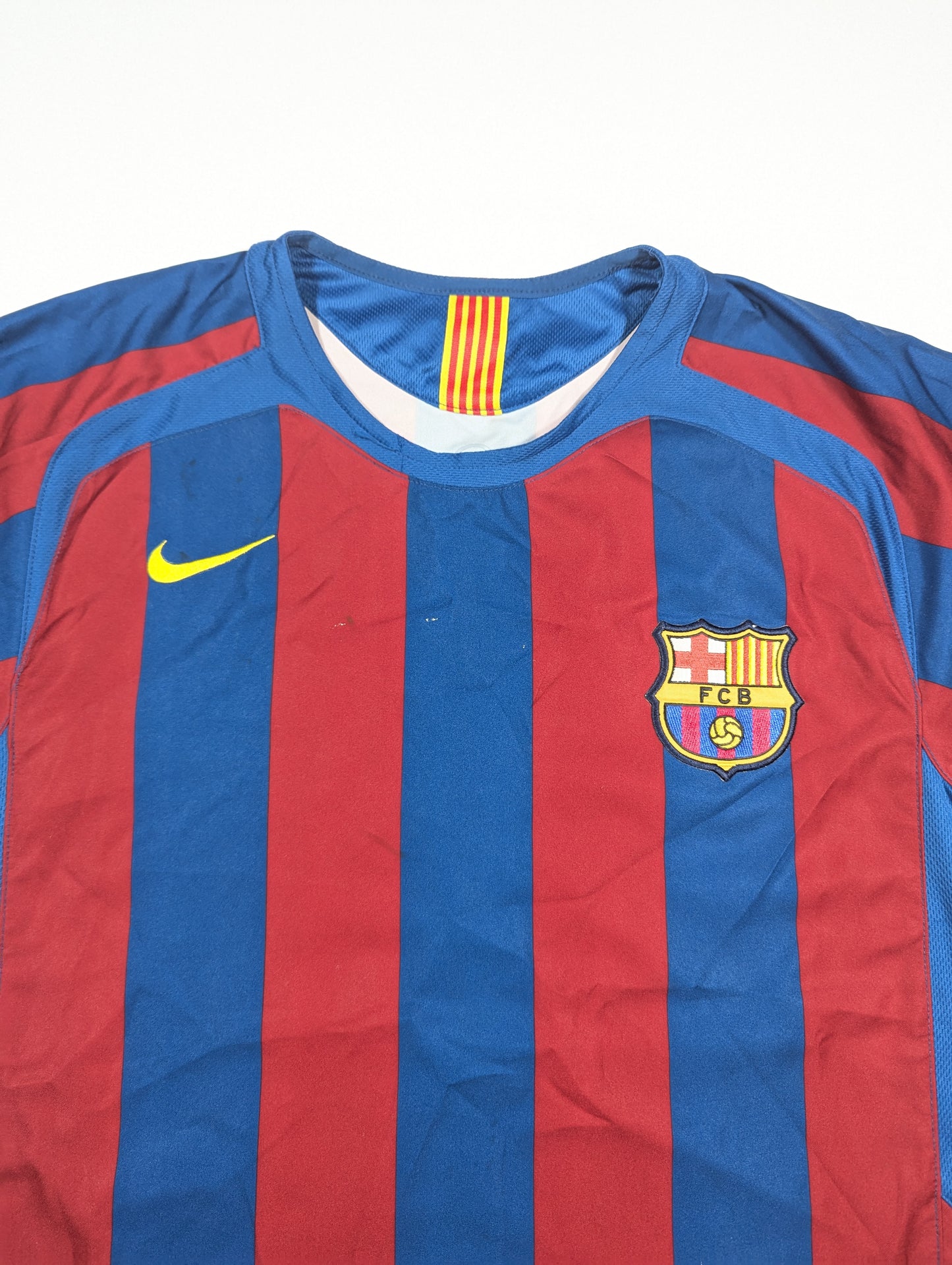Barcelona Nike Football Jersey 2005 Ronaldinho  #10  (S) [Fair]