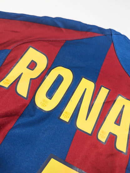 Barcelona Nike Football Jersey 2005 Ronaldinho  #10  (S) [Fair]