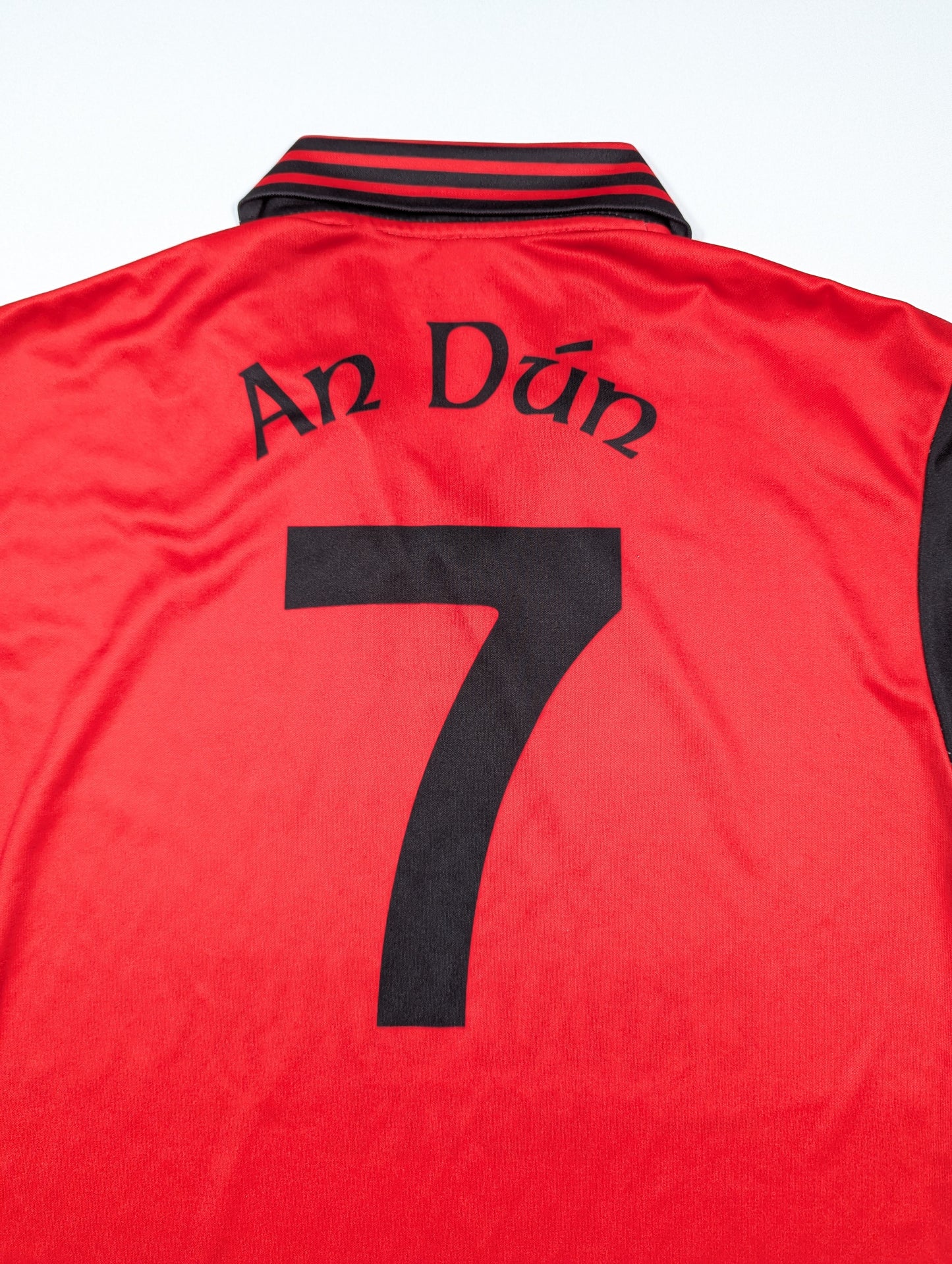 Down O'Neills GAA Jersey 2009 #7  (M) [Fair]