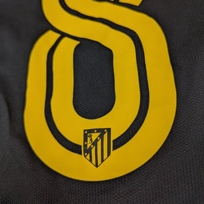 Athletico Madrid NIke Football Jersey 2016 Saúl #8 (XL) [Excellent]