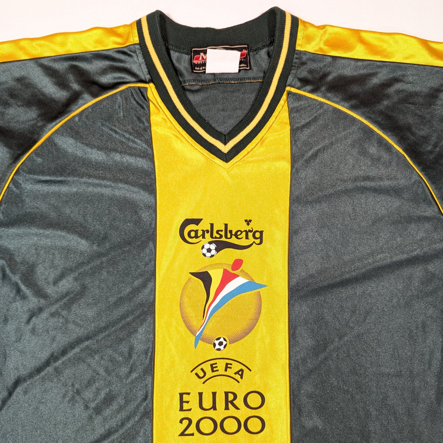 UEFA Euro 2000 MAD Football Jersey 2000 Carlsberg (L) [Excellent]