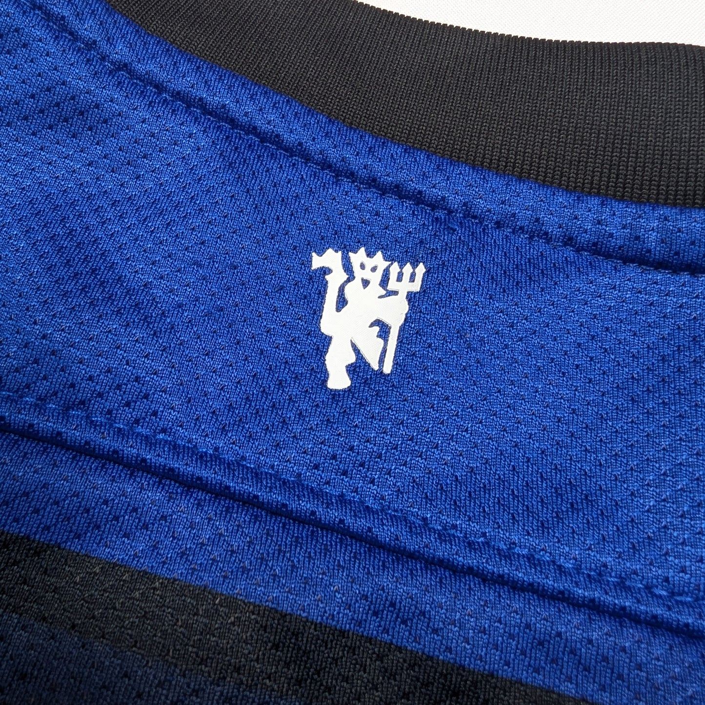 Manchester United NIke Football Jersey 2011 (L) [Very Good]