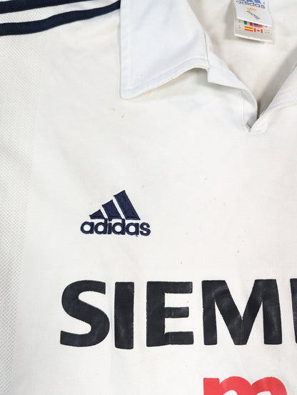 Real Madrid adidas Football Jersey 2002 (M) [Average]