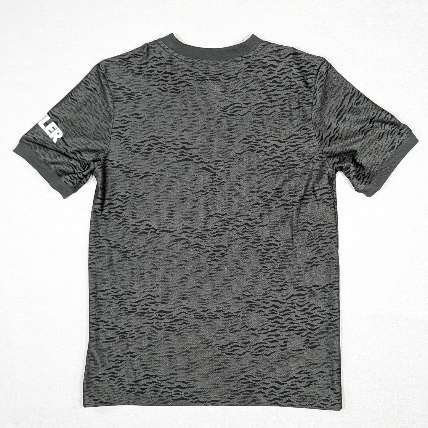 Manchester United adidas Football Jersey 2020 (11-12 Years) [Excellent]