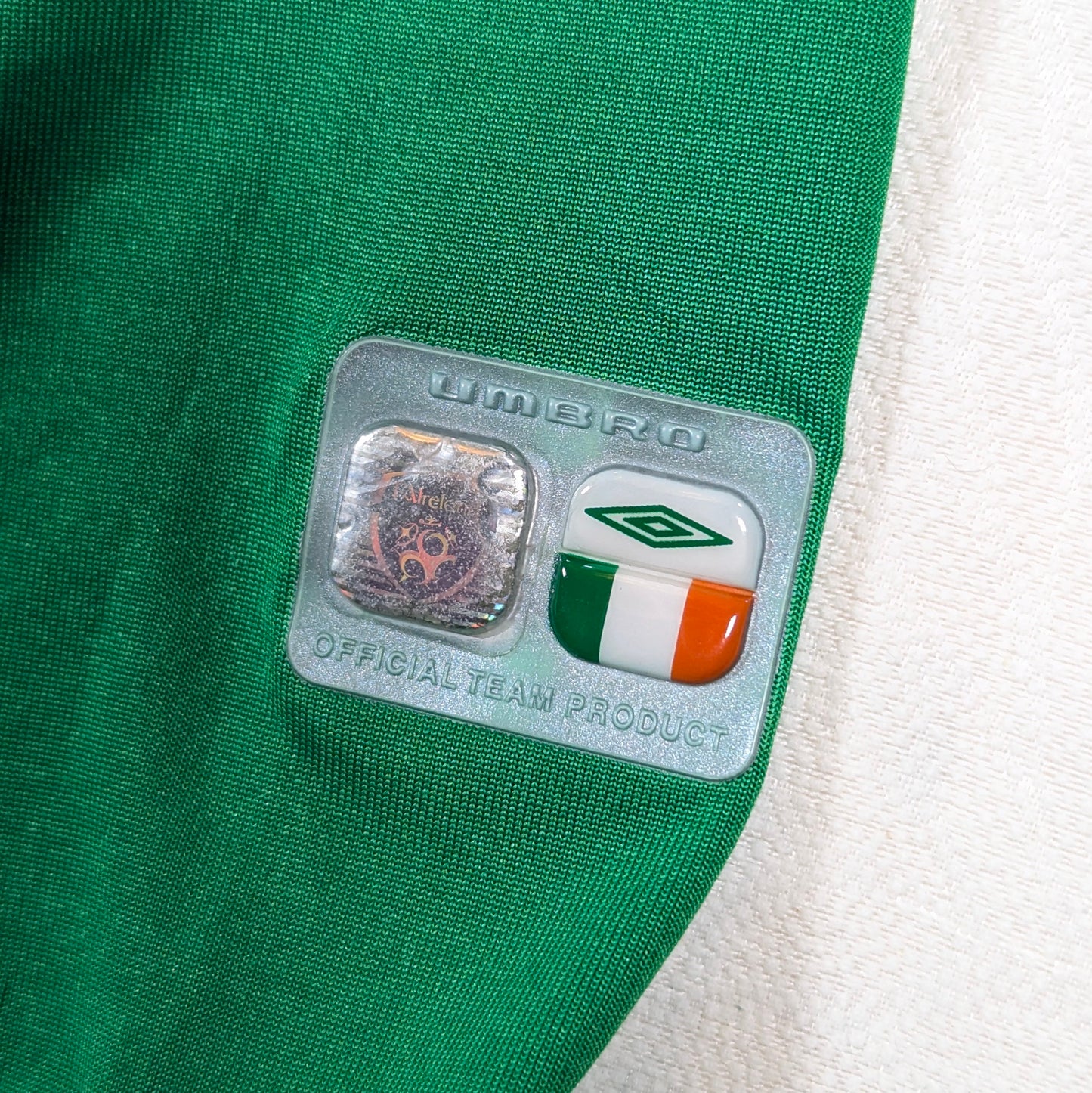 Republic of Ireland Umbro Football Jersey 2004 (L) [Good]
