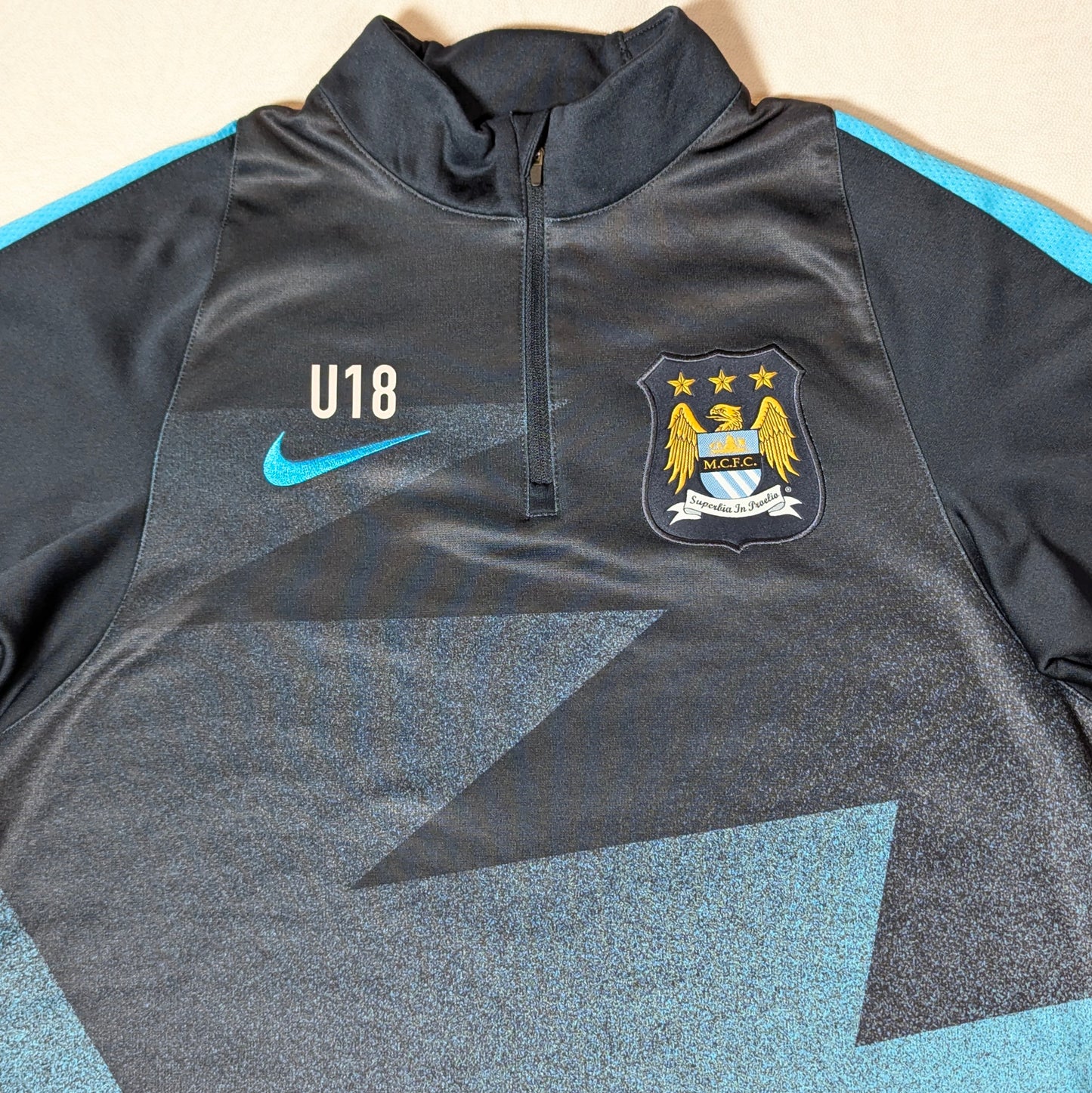 Manchester City Player Issue Nike Football Sweatshirt 2015 U18 (M) [Very Good]