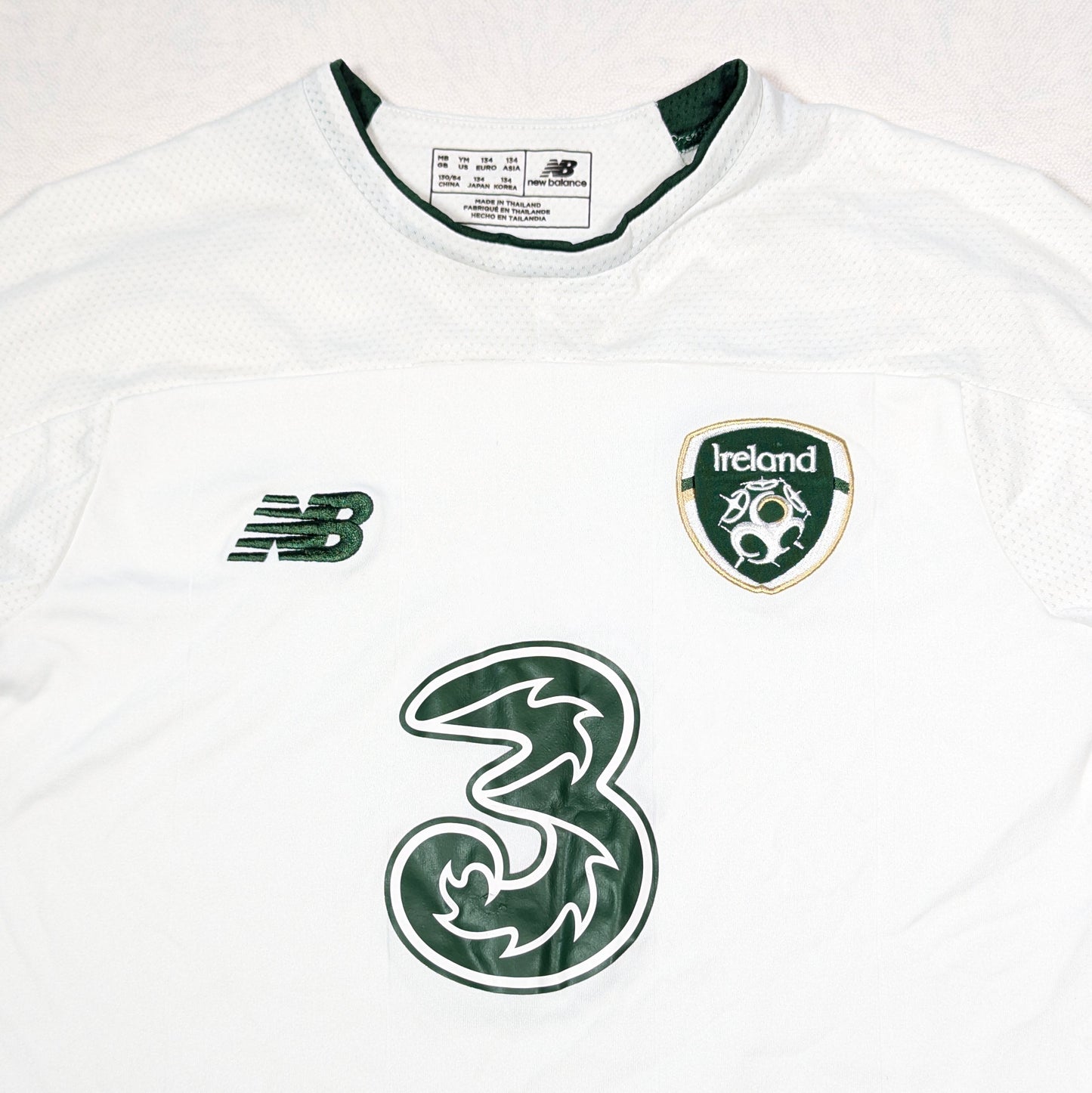 Republic of Ireland New Balance Football Jersey 2019 (8-9 Years) [Good]