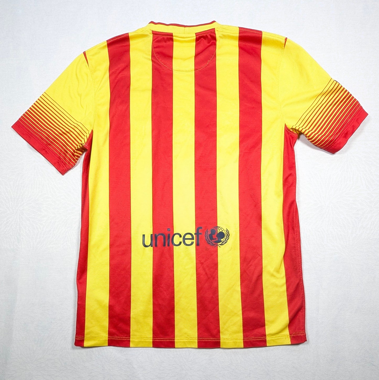 Barcelona Nike Football Jersey 2013 (M) [Very Good]