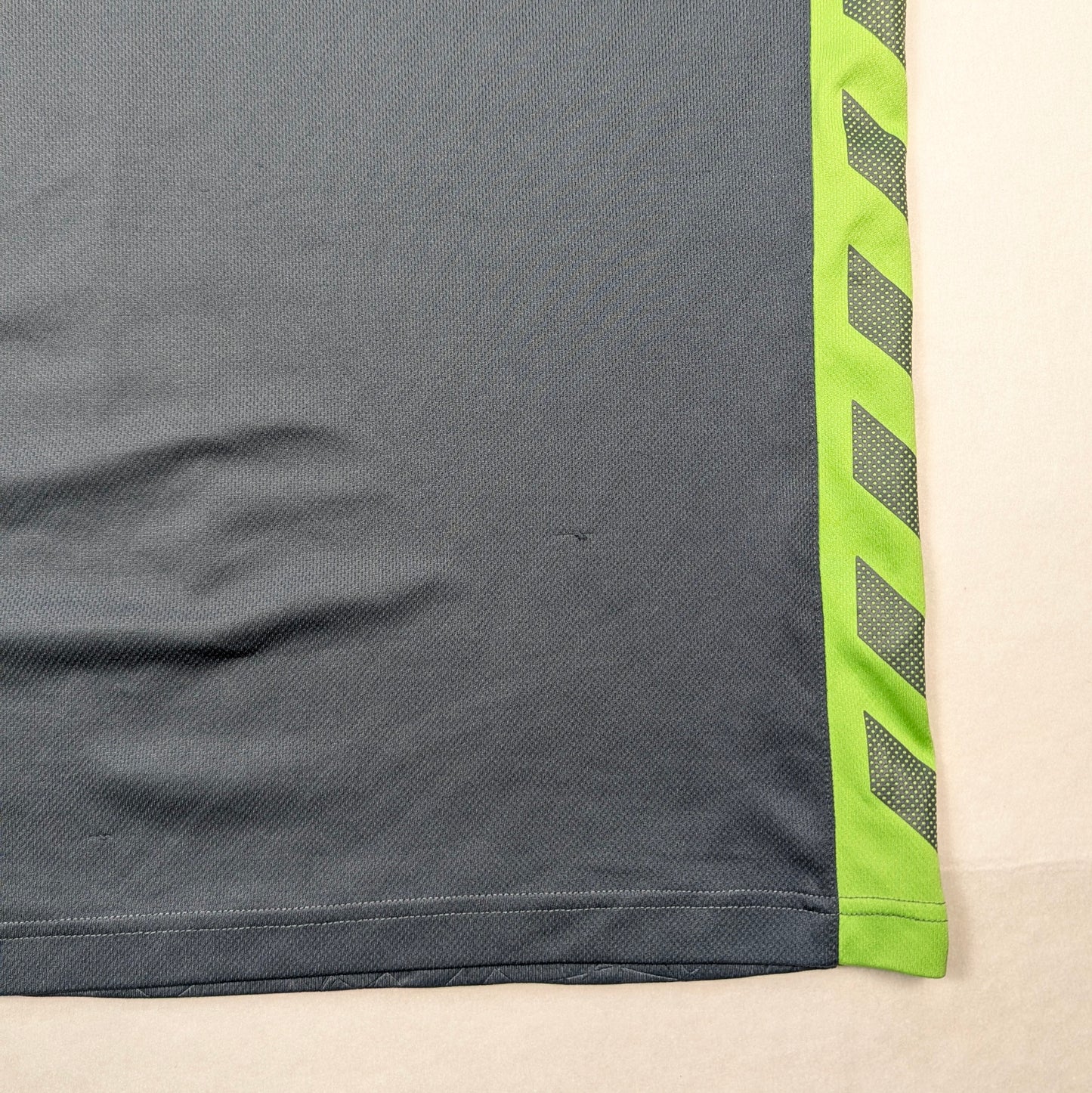 Dublin Bus FC Hummel Football Jersey 2016 (M) [Good]