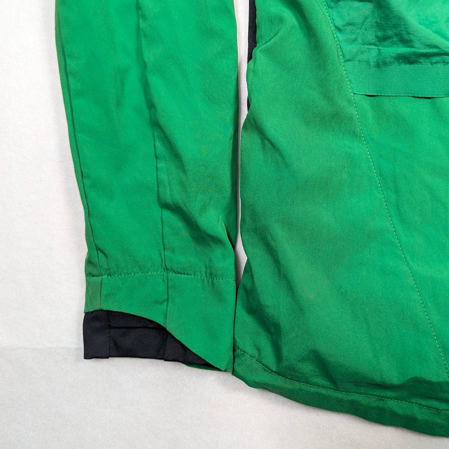 Shamrock Rovers Umbro Football Jacket 2020 (S) [Good]