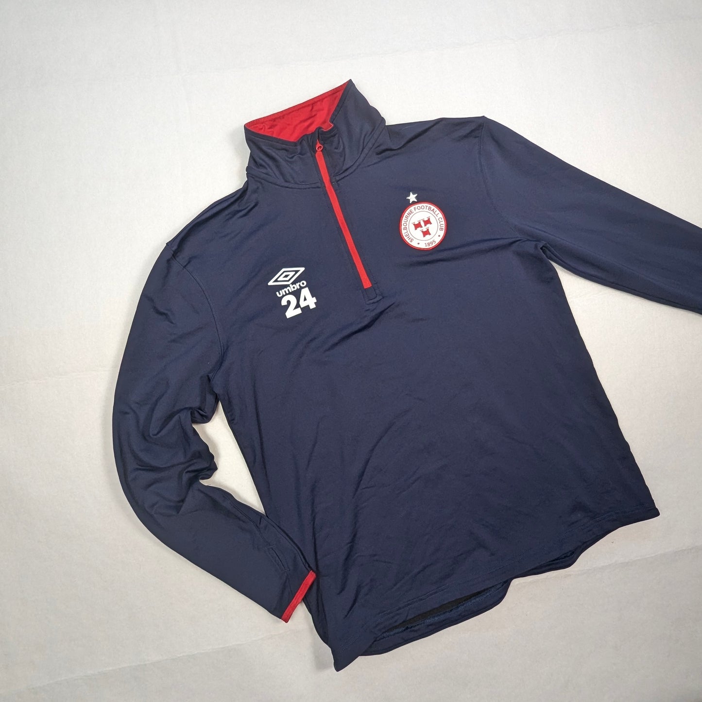 Shelbourne Player Issue Umbro Football Sweatshirt 2022 #24 (M) [Very Good]
