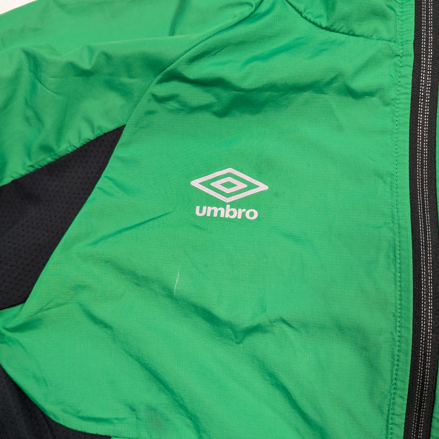 Shamrock Rovers Team Issue Umbro Football Jacket 2020 (S) [Good]