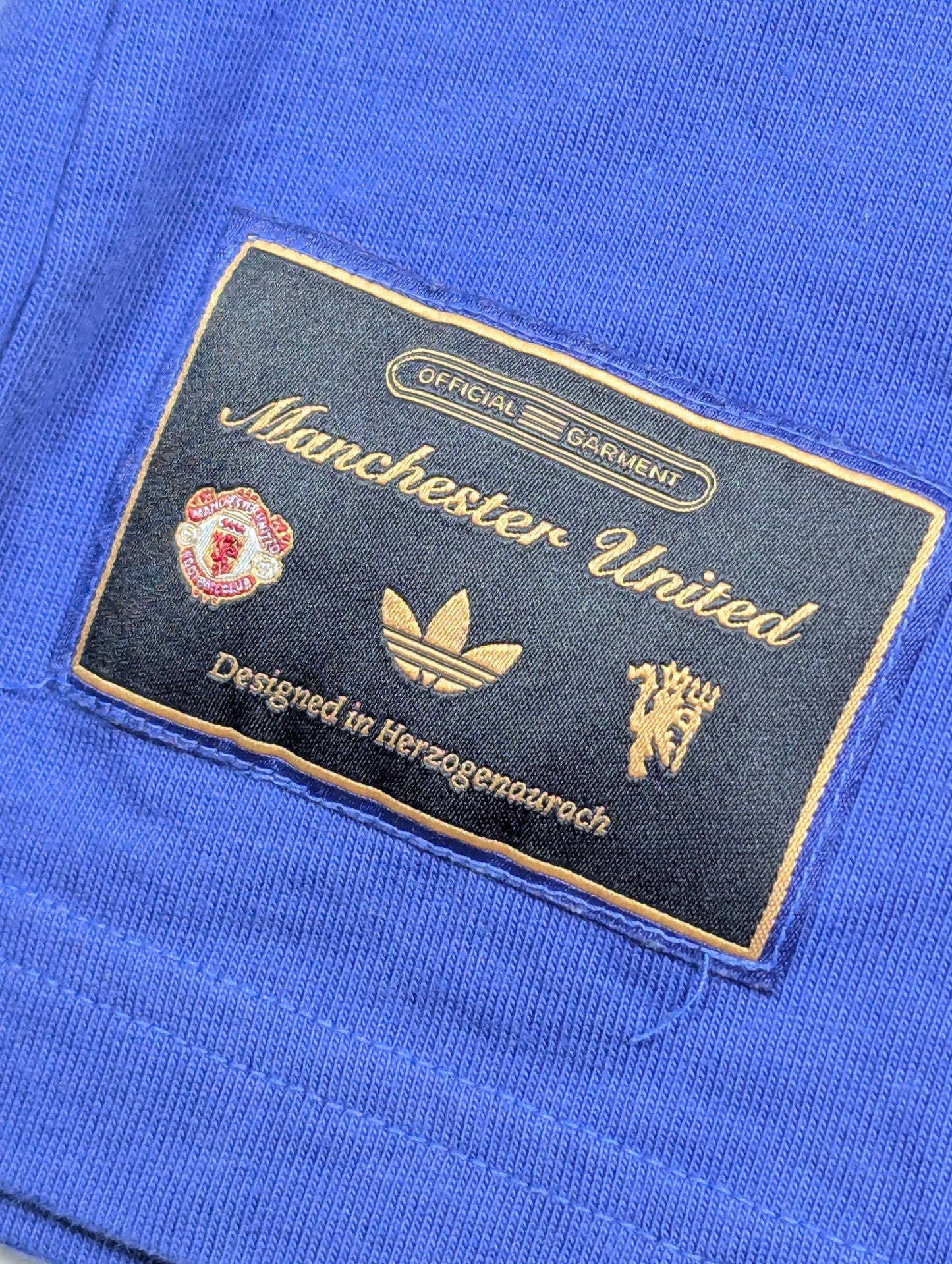 Manchester United adidas Football Jersey 2025 (XL) [Excellent]