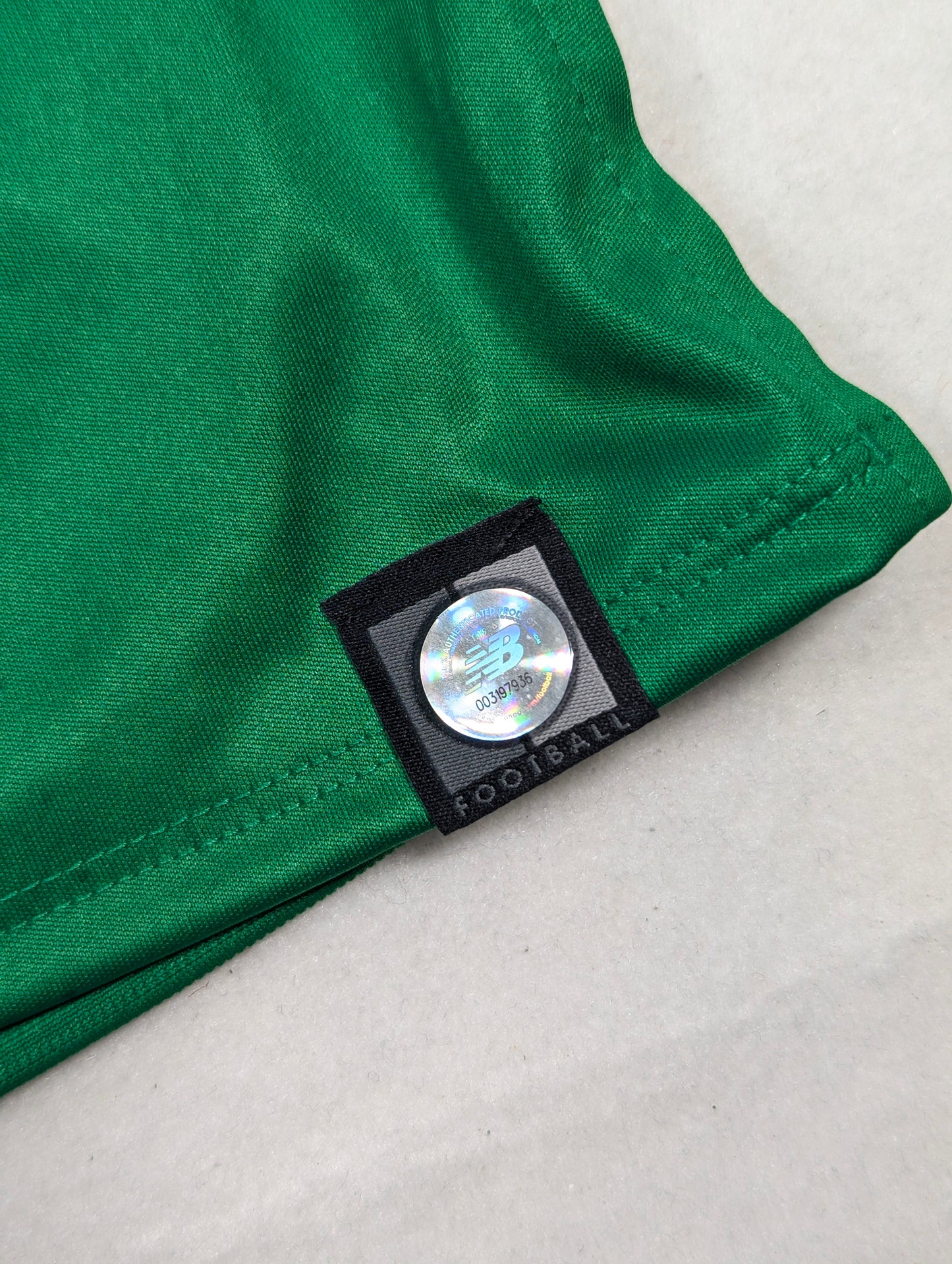 Republic of Ireland New Balance Football Jersey 2018 (Size 14) [Excellent]