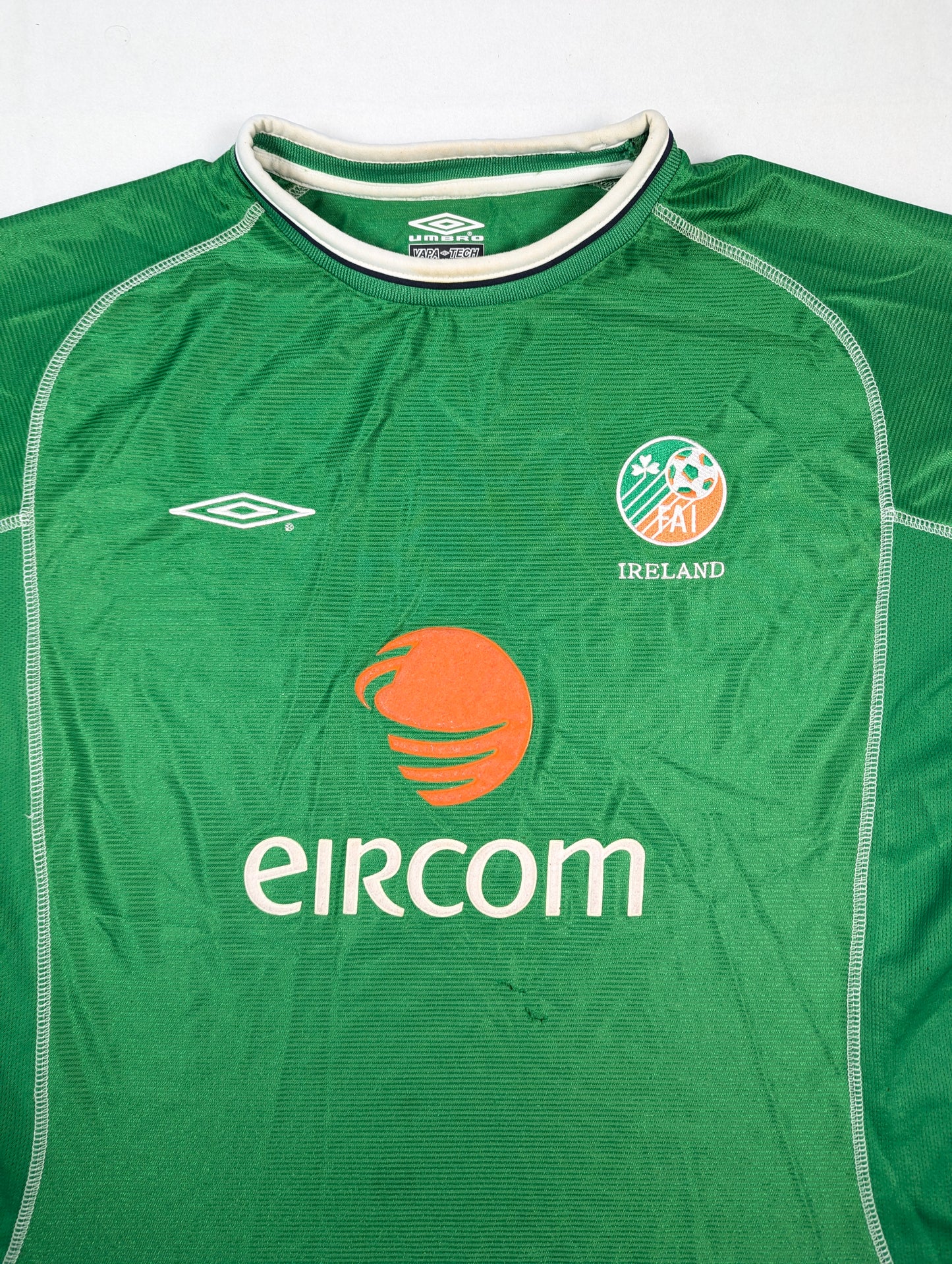Republic of Ireland Umbro Football Jersey 2001 (XL) [Fair]