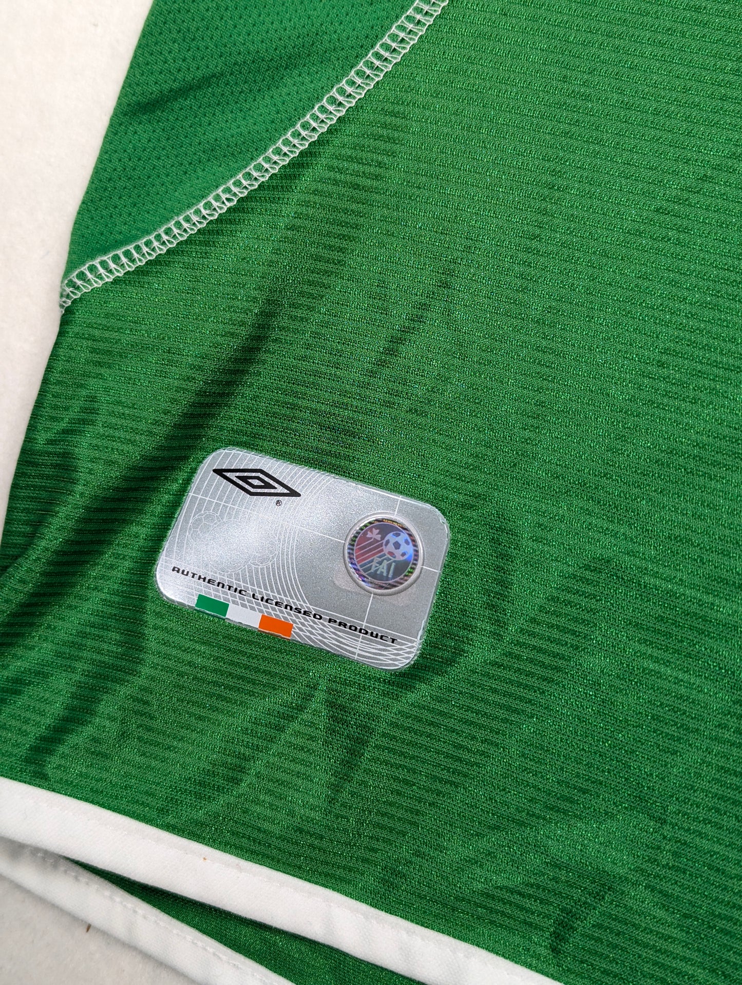 Republic of Ireland Umbro Football Jersey 2001 (XL) [Fair]