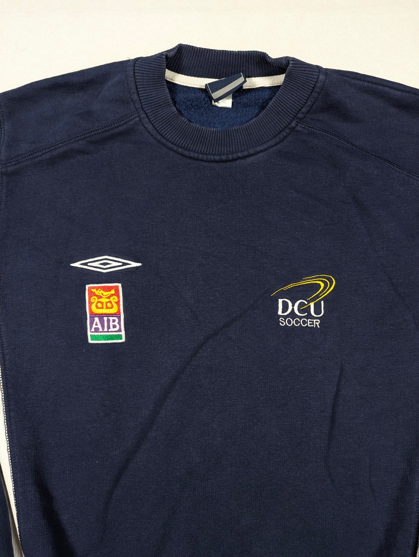 DCU Umbro Football Sweatshirt 2000s (M) [Good]
