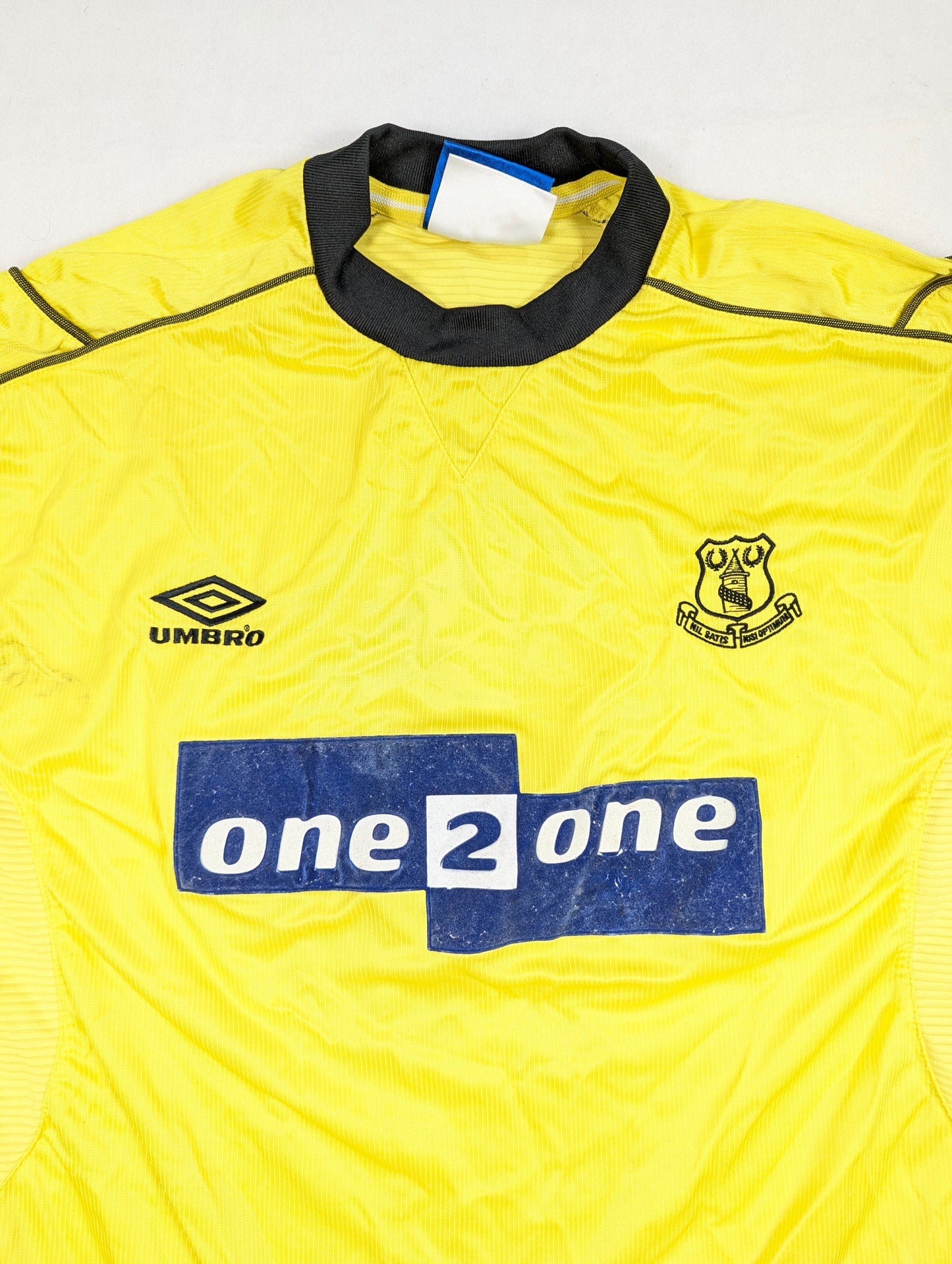 Everton Umbro Football Jersey 1999 Hutchinson #10 (L) [Average]