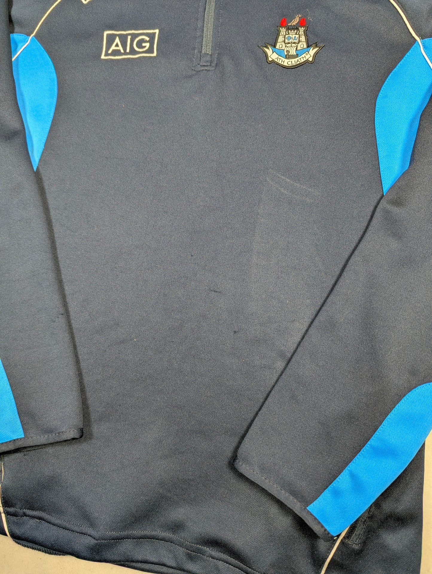 Dublin O'Neills GAA Sweatshirt 2010s (M) [Average]